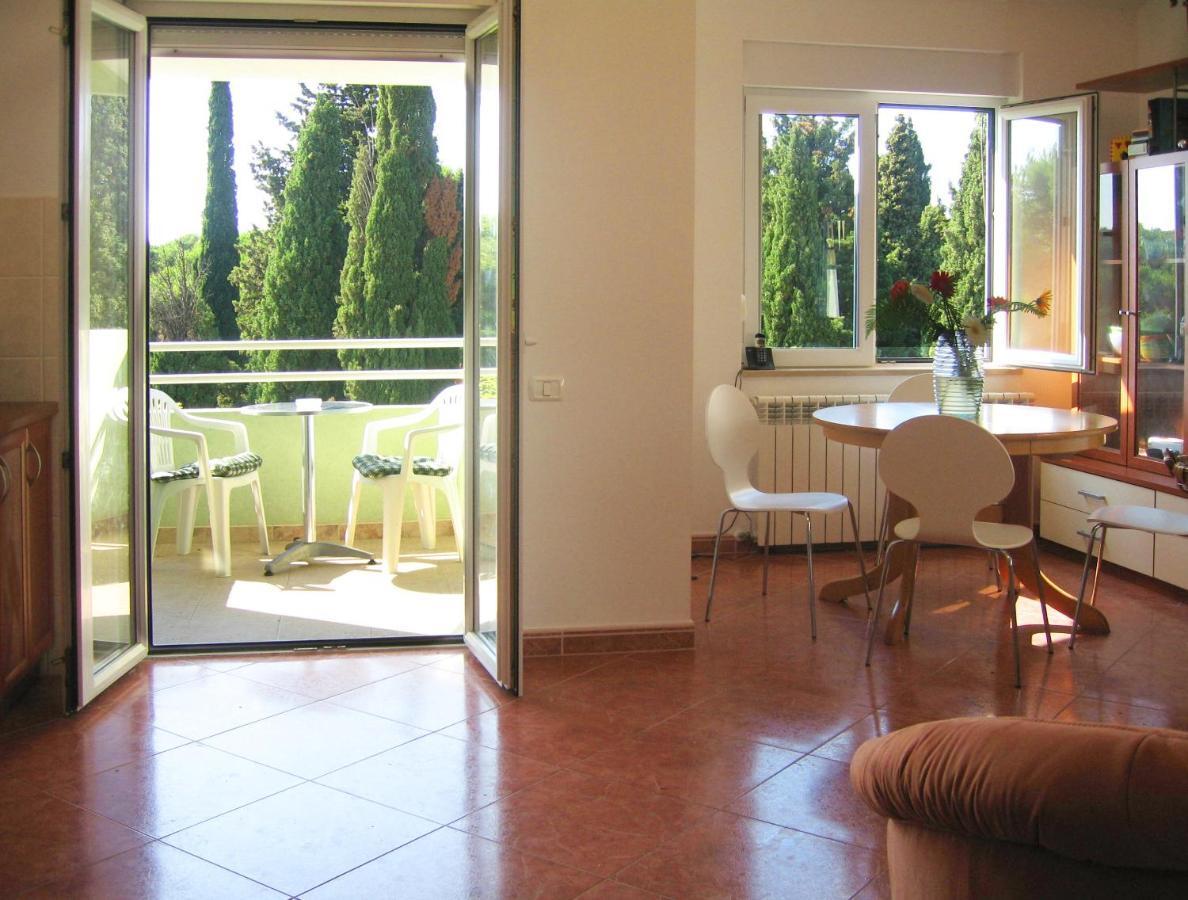 Artists Loft Apartment Pula Luaran gambar